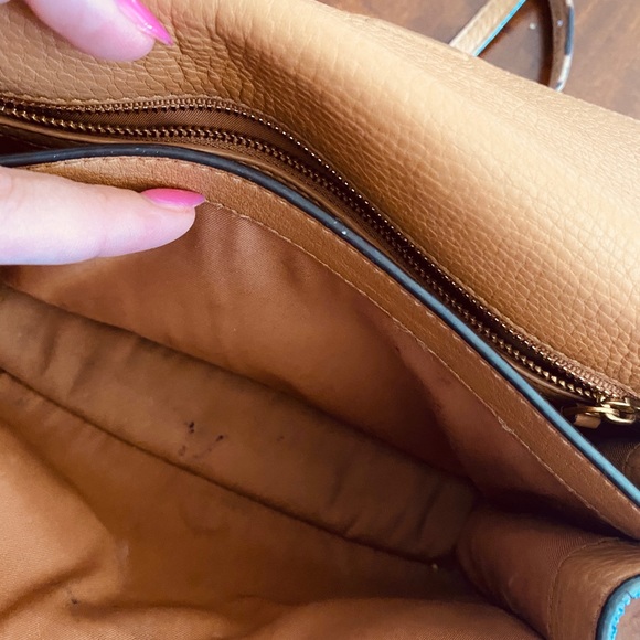 Tory Burch over the shoulder Bag - Picture 3 of 6